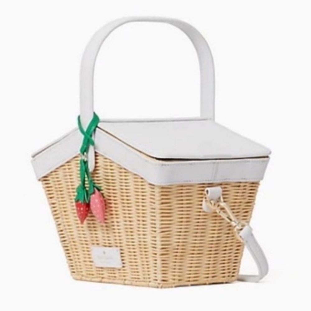 Kate Spade Picnic in the Park Strawberry Wicker Basket Bag - NWT - Picture 2 of 7